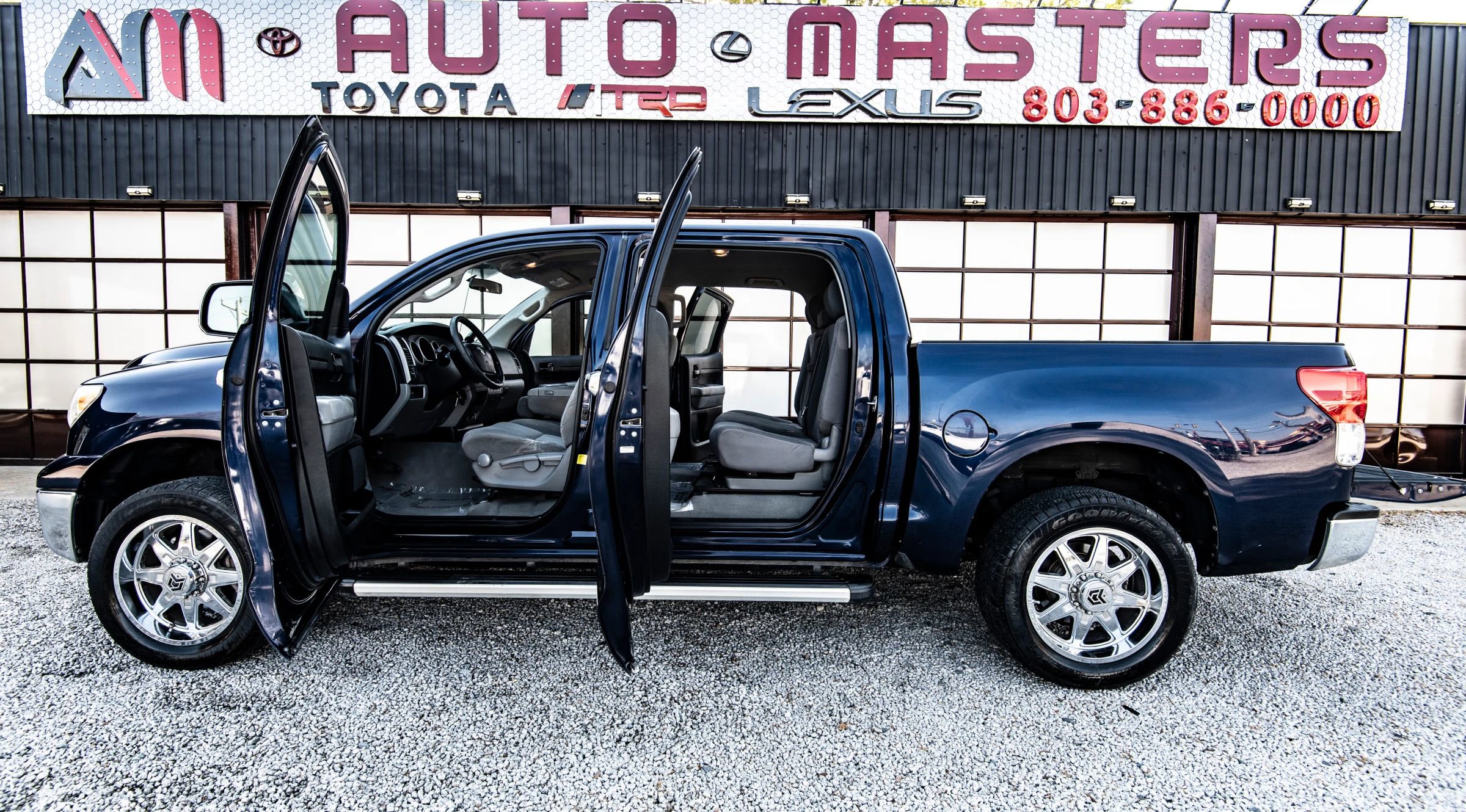 Used 2011 Toyota Tundra 2WD CrewMax w/ Tow Pkg image 20
