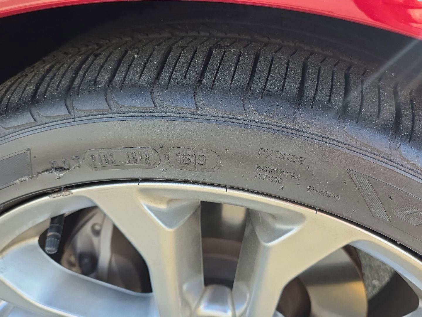 Used 2019 Ford Mustang GT Premium w/ Equipment Group 401A RWD image 83