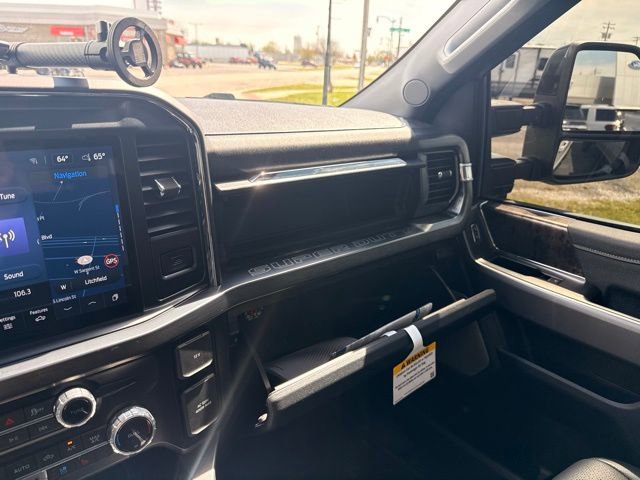 Used 2025 Ford F350 Lariat w/ Lariat Ultimate Package image 27