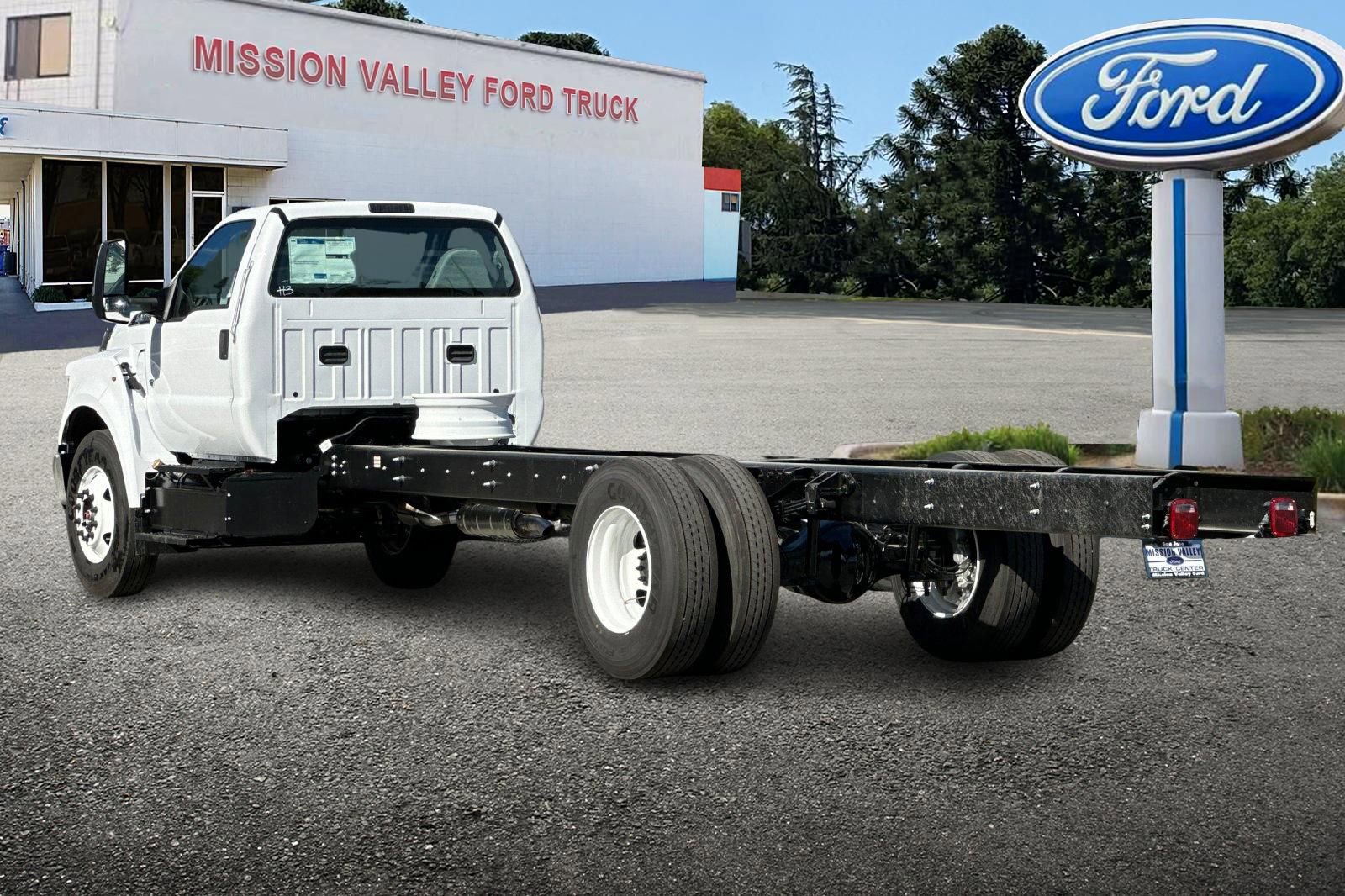 New 2027 Ford F650 2WD Regular Cab Super Duty image 6