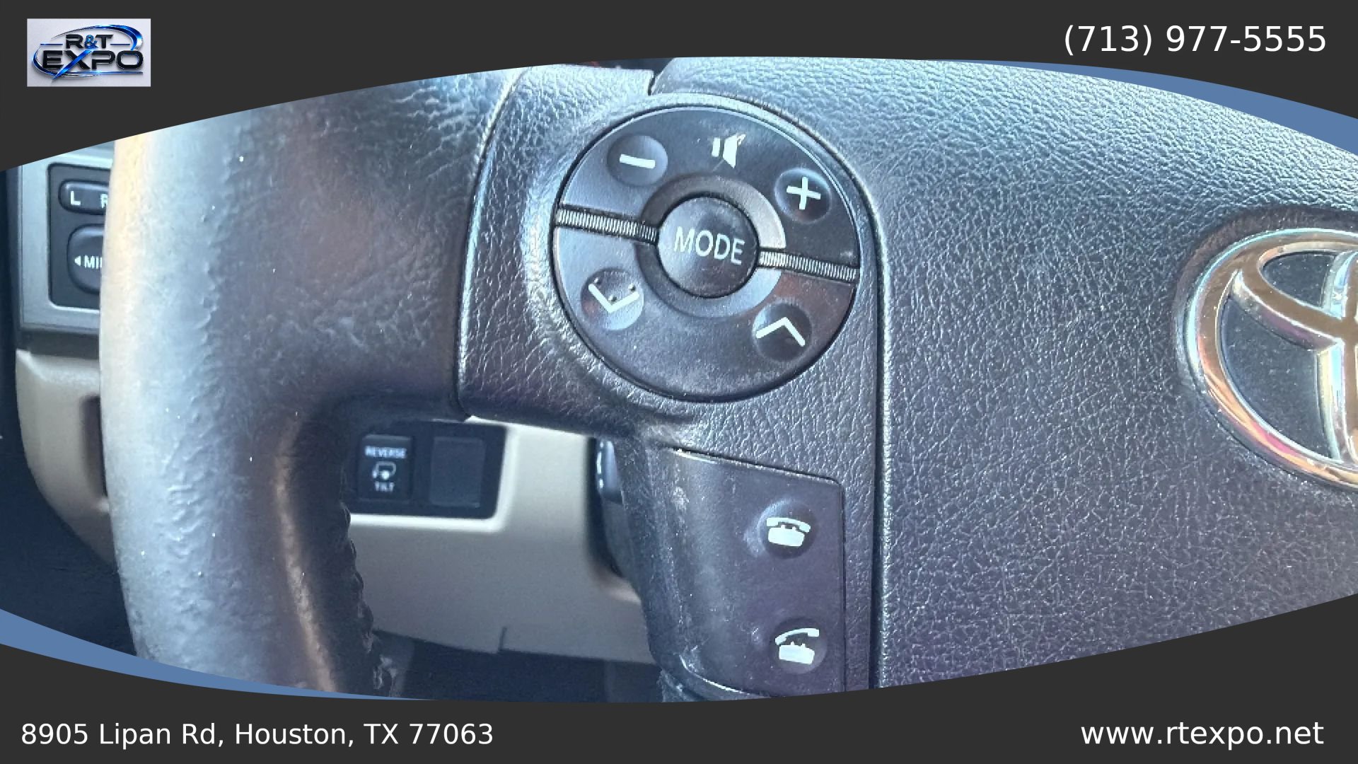 Used 2013 Toyota Sequoia Platinum RWD image 50