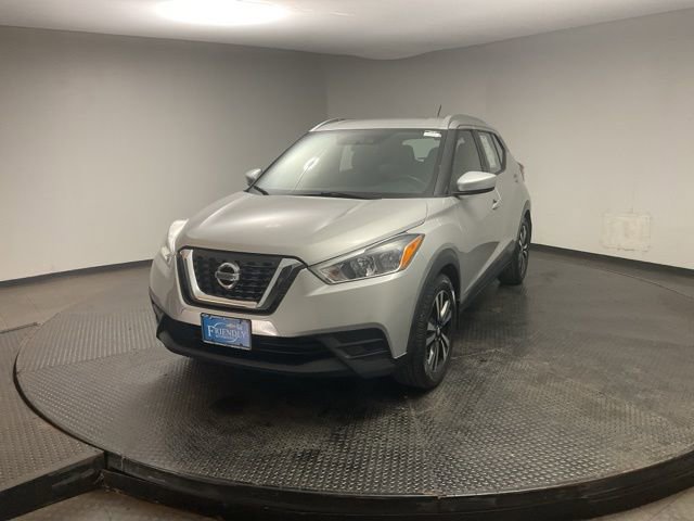 Used 2019 Nissan Kicks SV FWD image 3