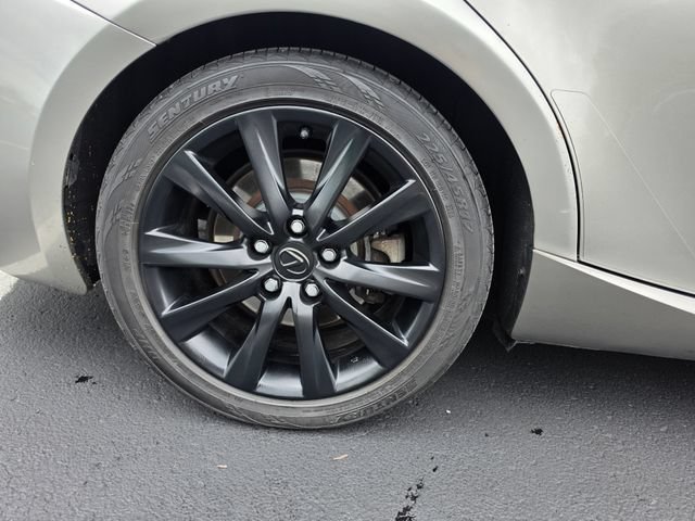 Used 2016 Lexus IS 200t RWD image 5