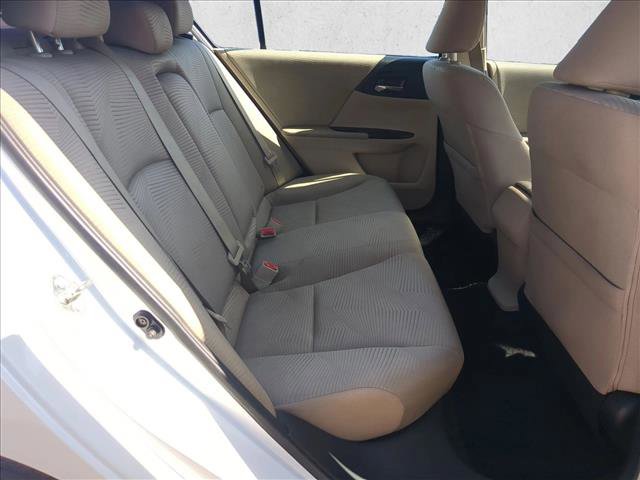 Used 2017 Honda Accord LX image 18