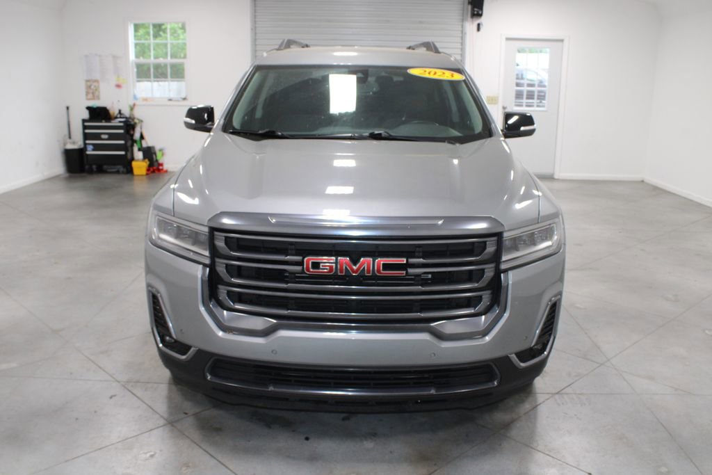 Used 2023 GMC Acadia AT4 w/ Preferred Package image 3