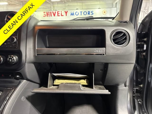Used 2015 Jeep Patriot Limited AWD/4WD image 41