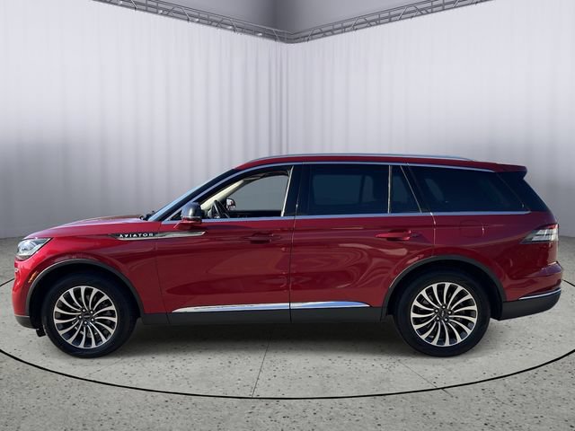 Used 2021 Lincoln Aviator Reserve w/ Elements Package Plus AWD/4WD image 3