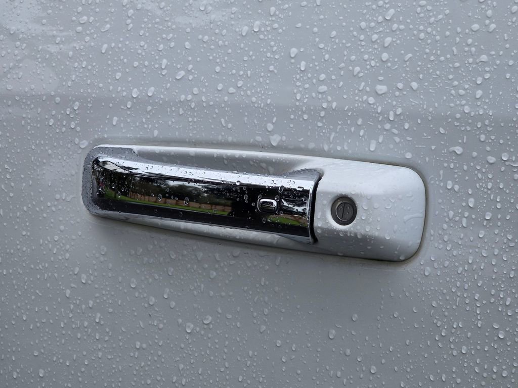 Used 2015 RAM 3500 Laramie Longhorn image 12