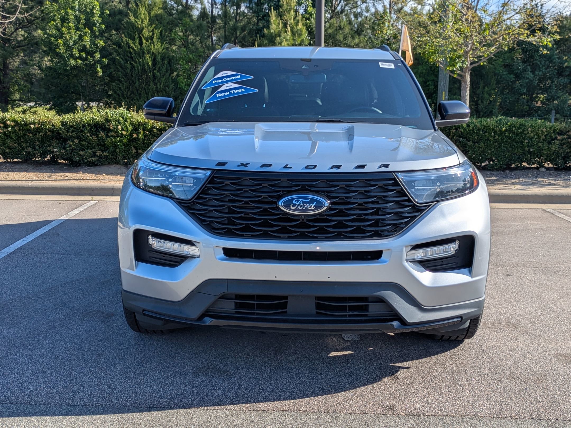 Certified 2022 Ford Explorer ST-Line w/ Class IV Trailer Tow Package AWD/4WD image 9