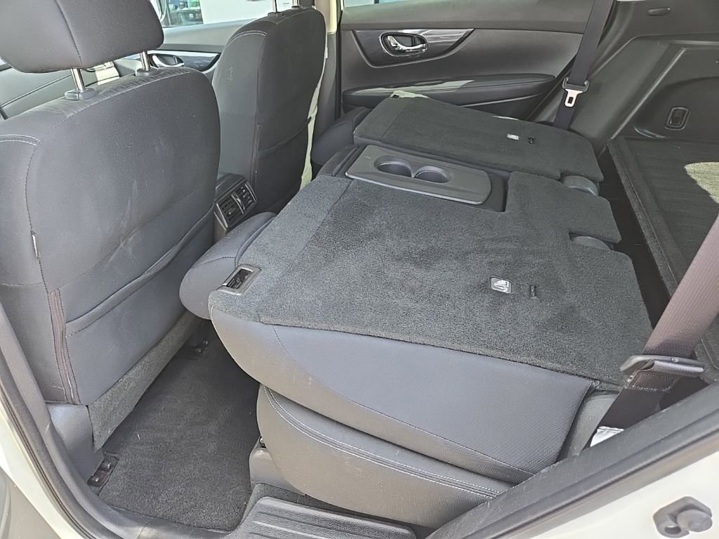 Used 2020 Nissan Rogue SV AWD/4WD image 78