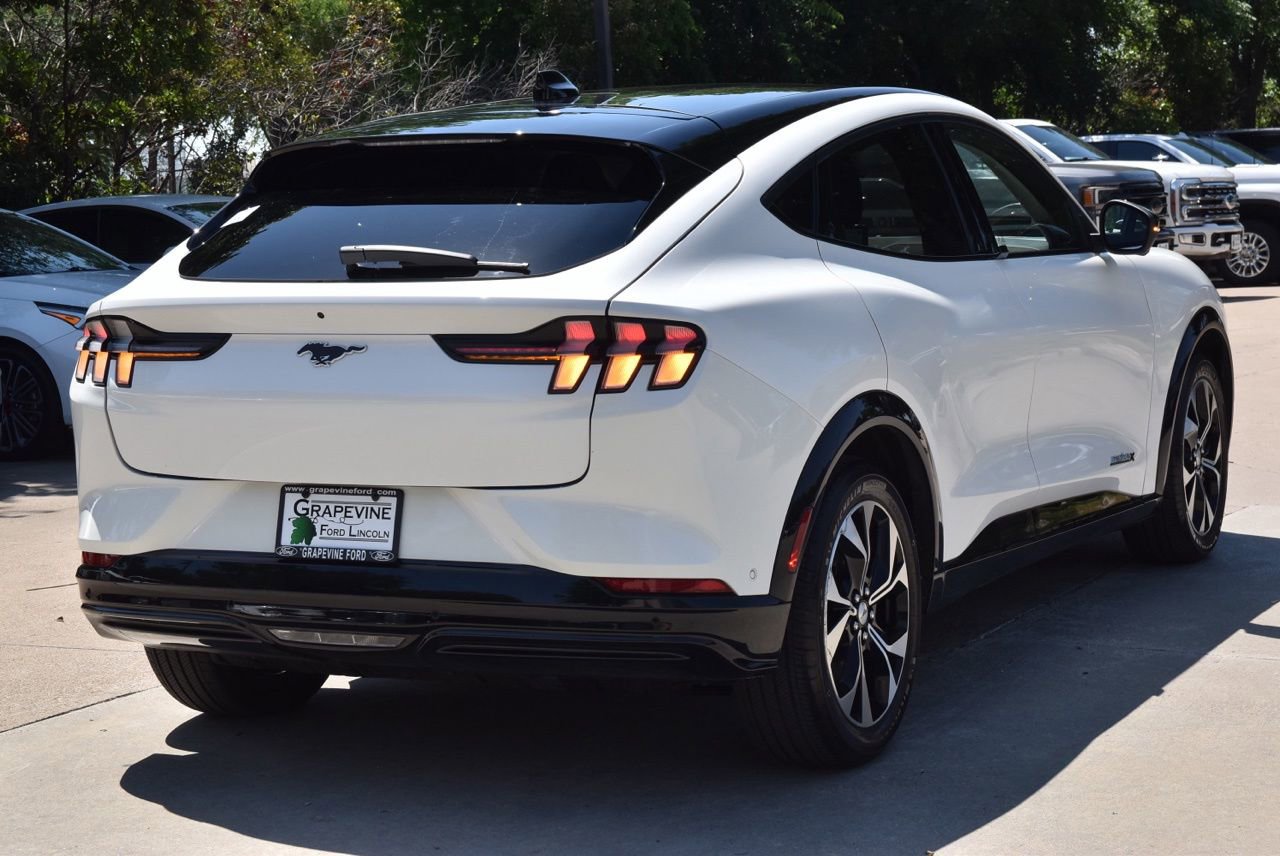 Certified 2023 Ford Mustang Mach-E Premium AWD/4WD image 9