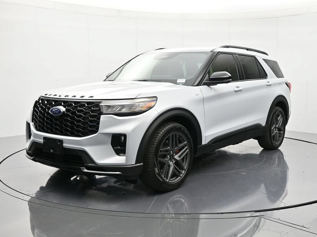 New 2026 Ford Explorer ST-Line w/ ST-Line Street Pack