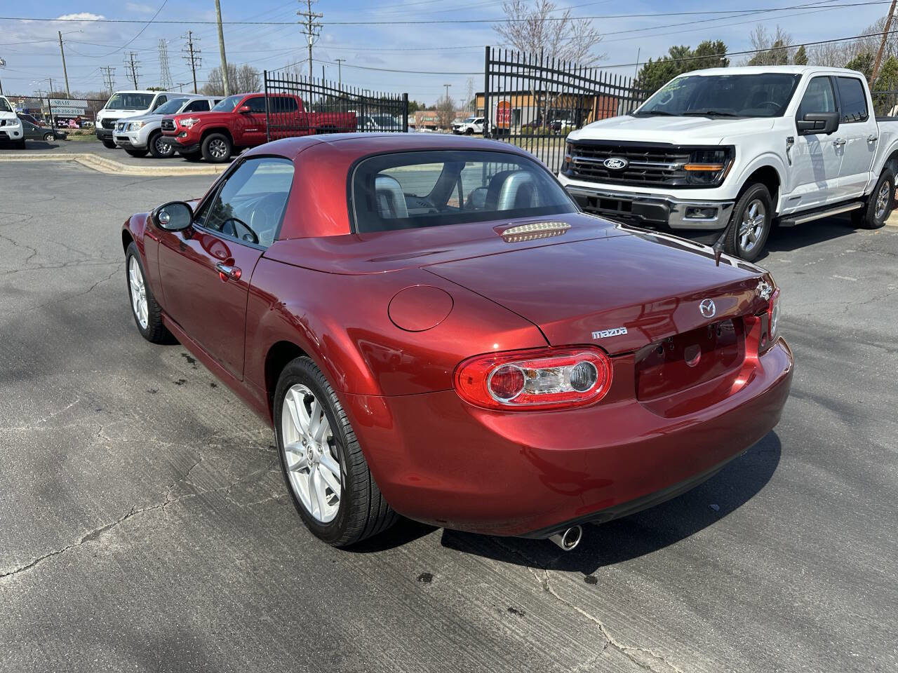 Used 2009 MAZDA MX-5 Miata Sport image 7