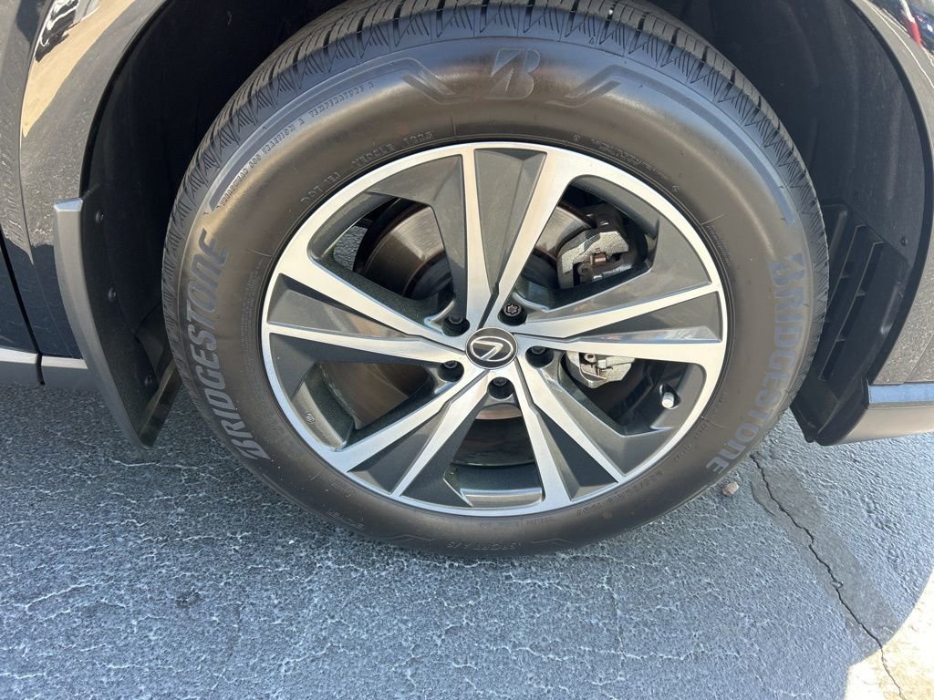 Used 2025 Lexus RX 350 Premium image 24