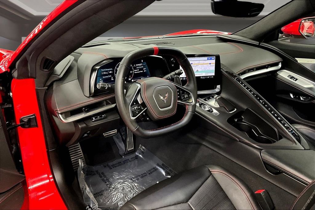Used 2021 Chevrolet Corvette Stingray Premium Conv w/ Z51 Performance Package RWD image 16