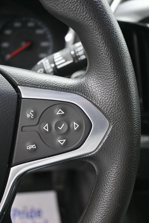 Used 2021 Chevrolet Traverse LS AWD/4WD image 17