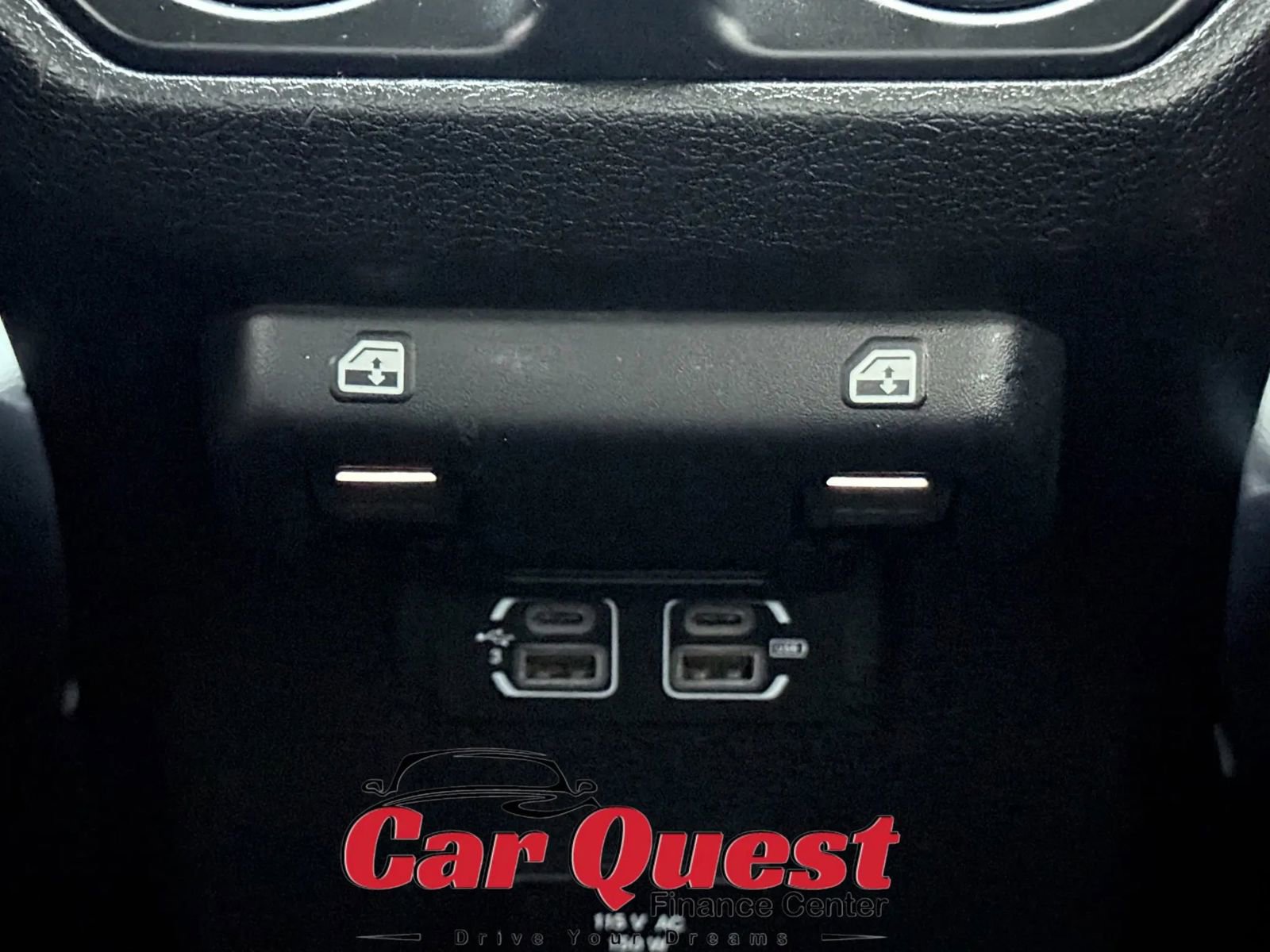 Used 2018 Jeep Wrangler Unlimited Rubicon w/ Steel Bumper Group image 21