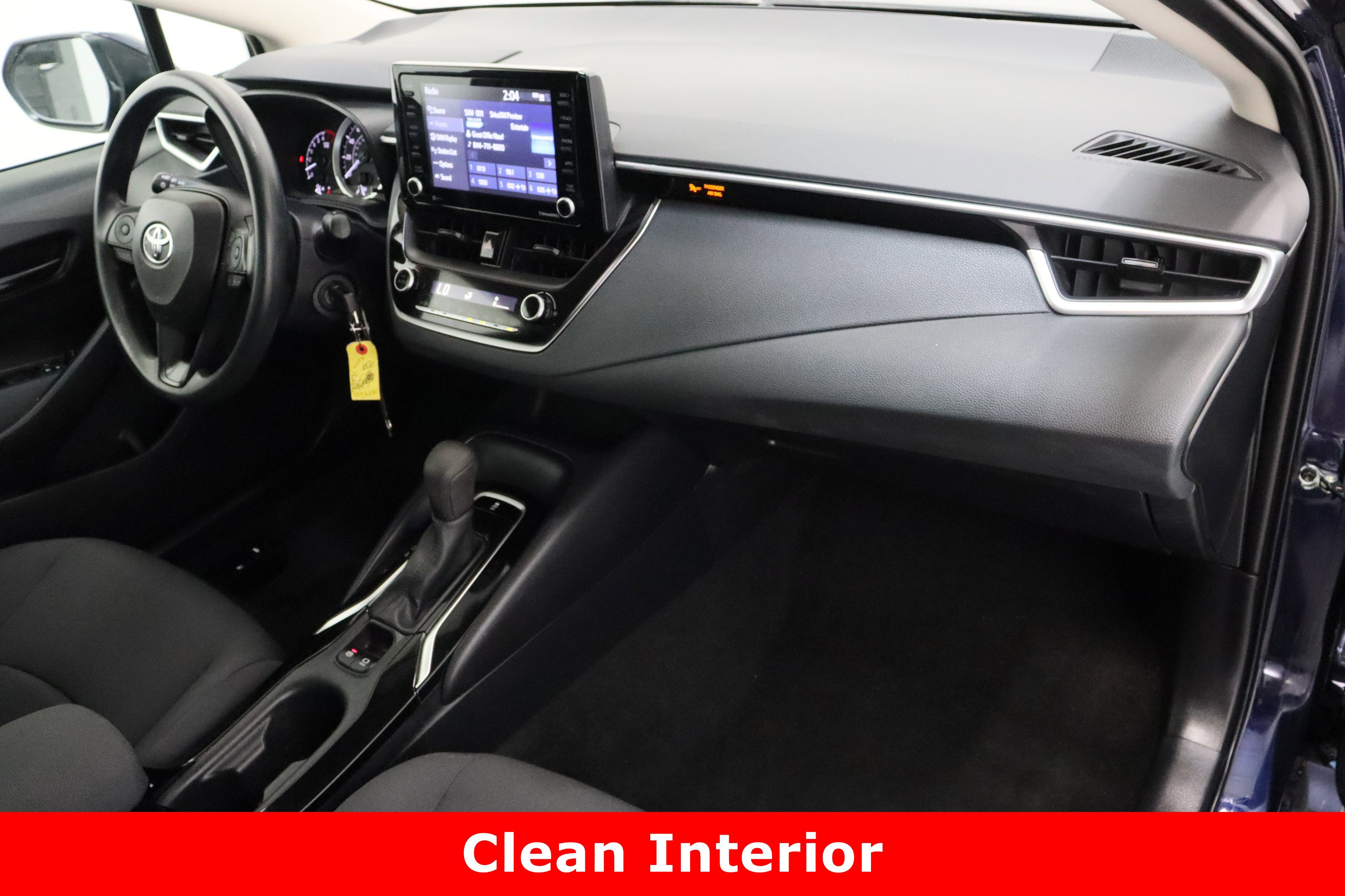 Used 2022 Toyota Corolla LE FWD image 32