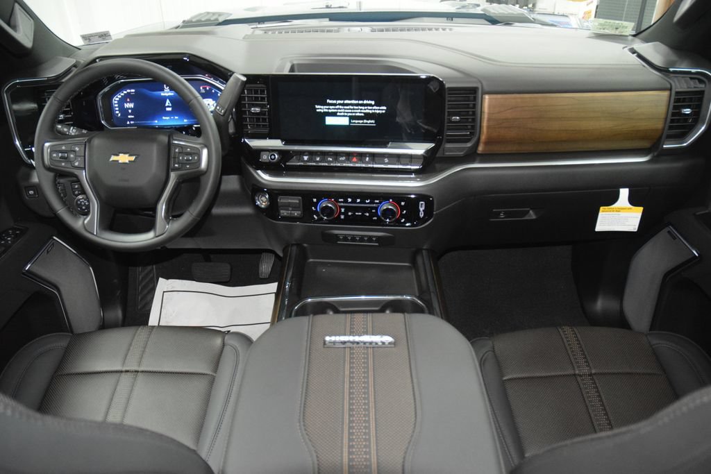 New 2026 Chevrolet Silverado 2500 High Country w/ High Country Premium Package AWD/4WD image 33