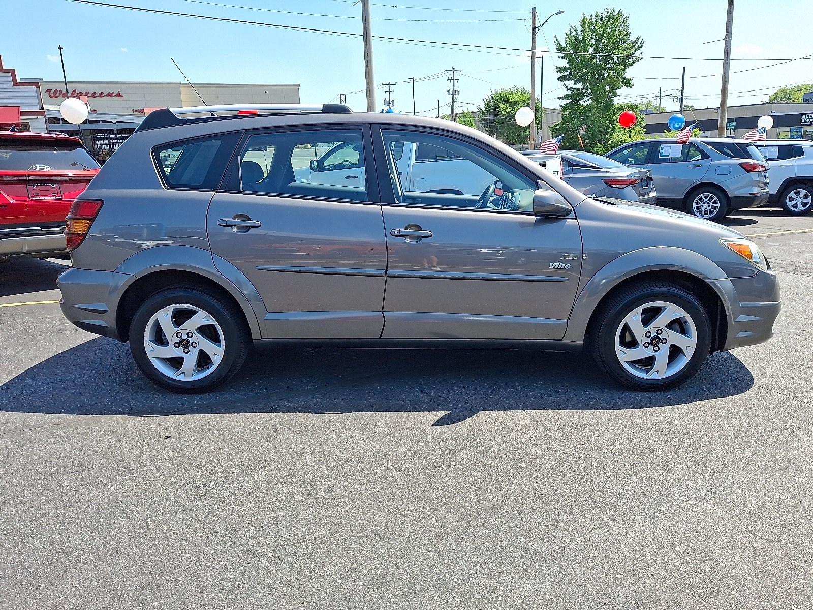 Used 2005 Pontiac Vibe AWD w/ Power Group Value Package image 6