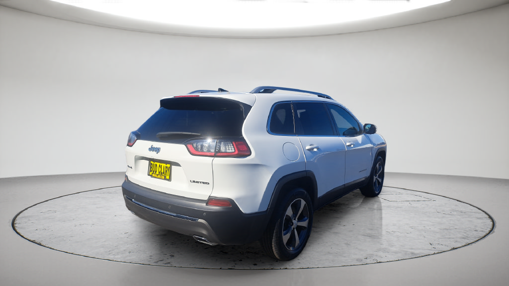 Used 2019 Jeep Cherokee Limited AWD/4WD image 17