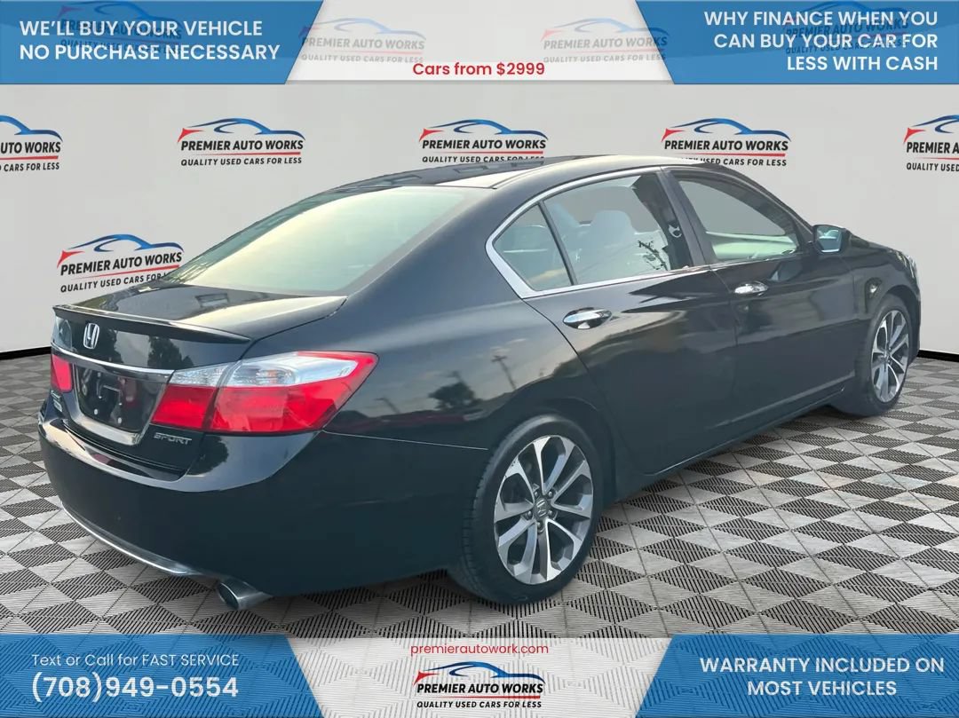 Used 2015 Honda Accord Sport image 4
