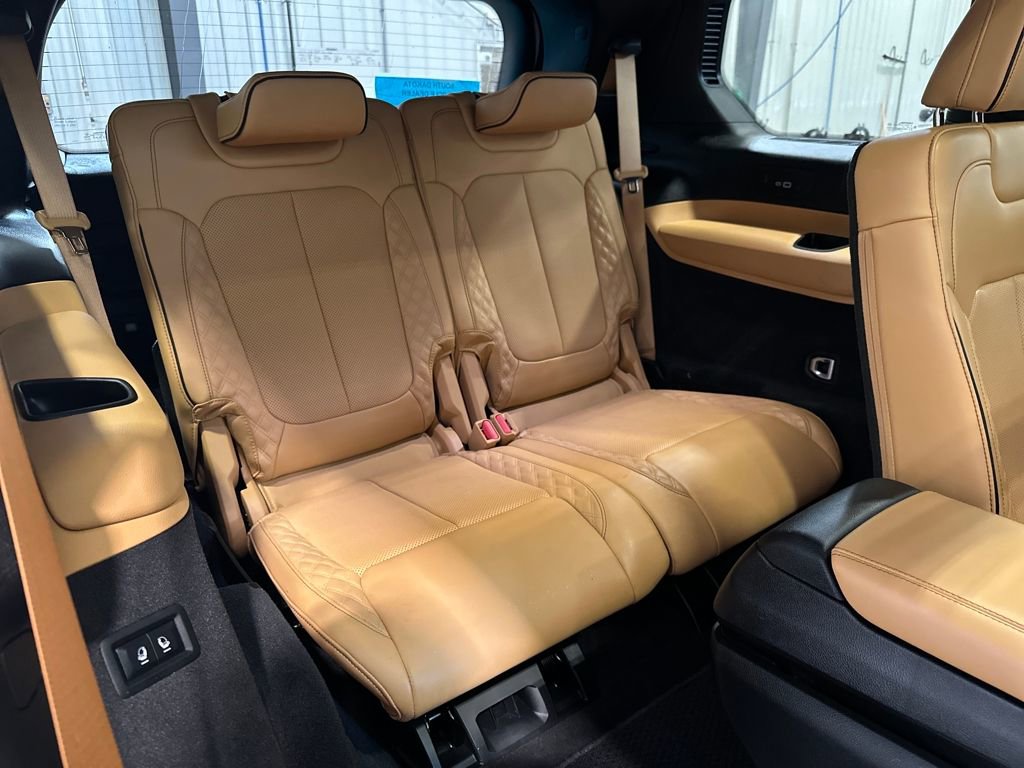 Used 2023 Jeep Grand Cherokee L Summit w/ Advanced Protech Group IV image 36