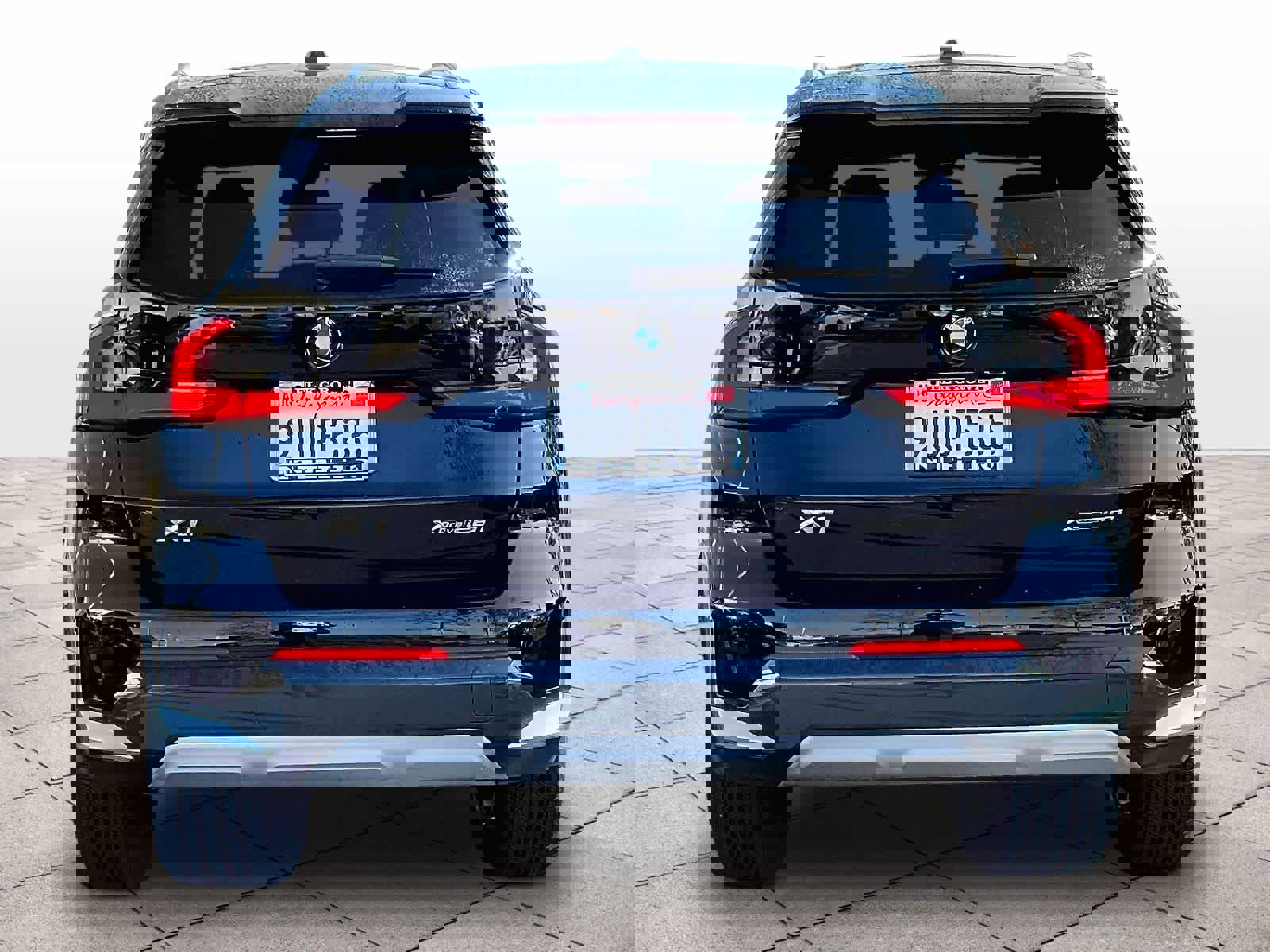 Used 2025 BMW X1 xDrive28i w/ Convenience Package image 7