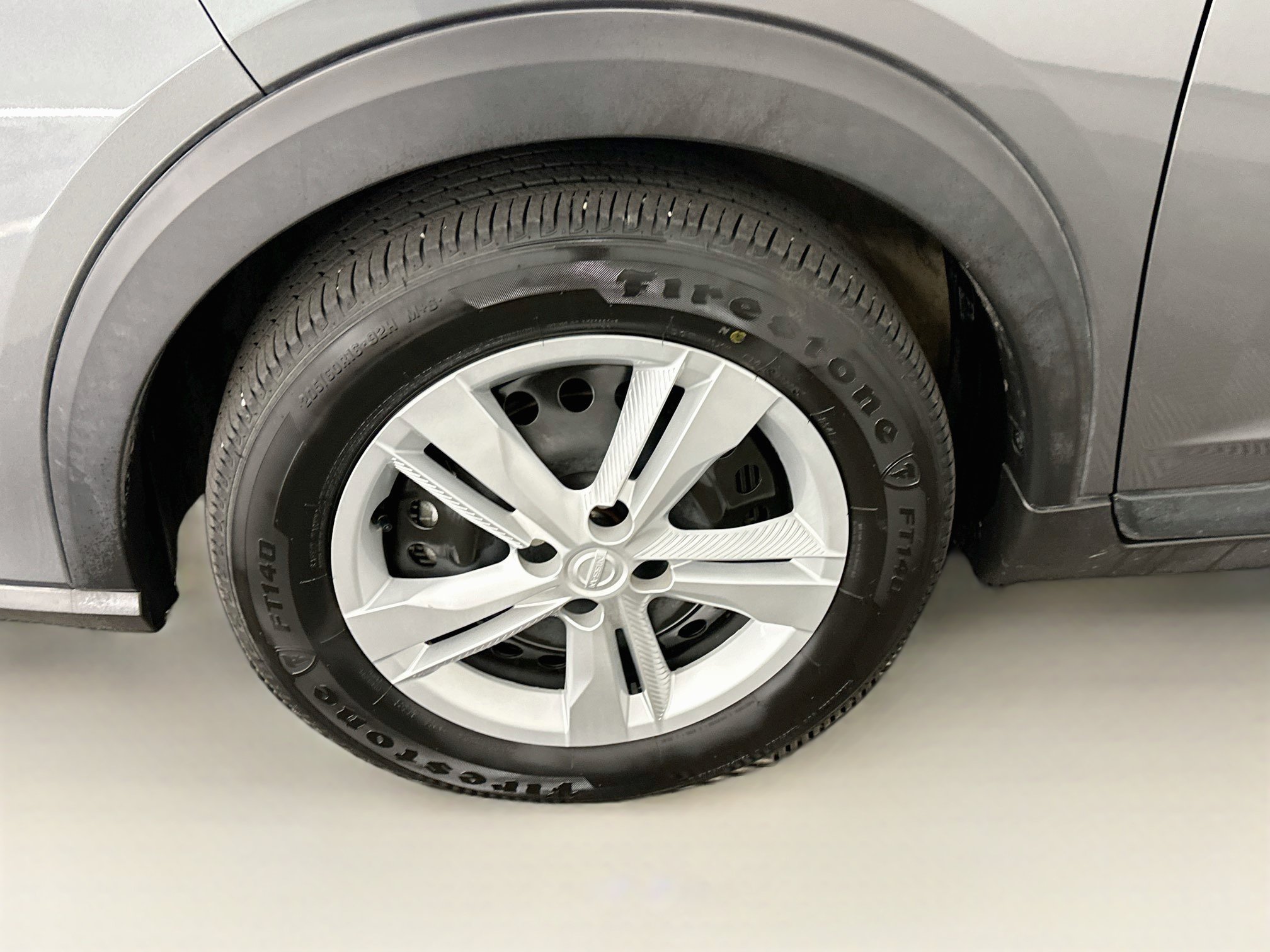 Used 2024 Nissan Kicks S FWD image 11