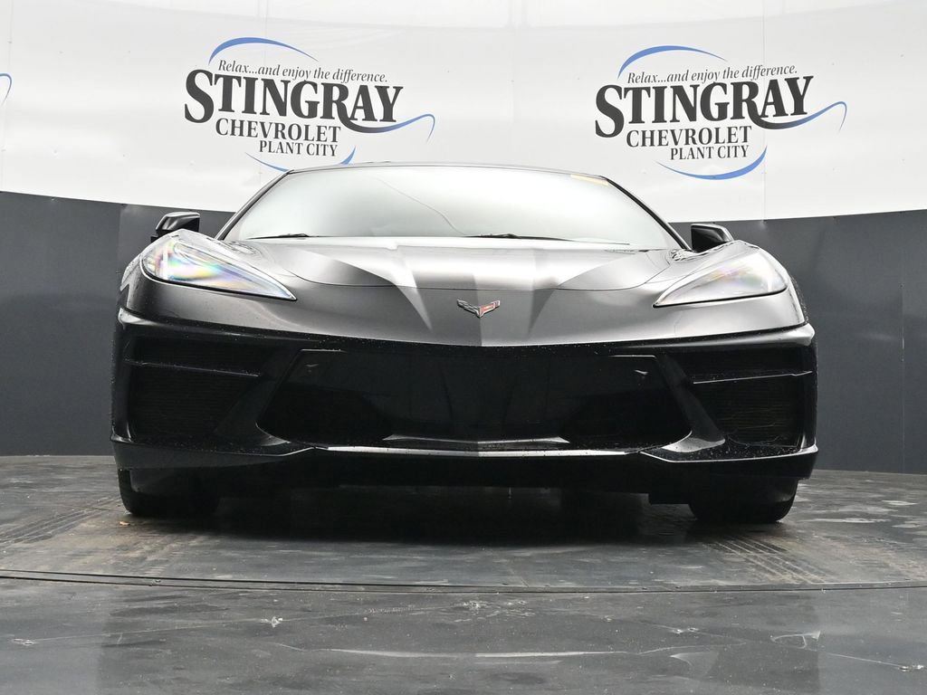 Used 2021 Chevrolet Corvette Stingray Preferred Cpe w/ Body-Color Dual Roof Package RWD image 18
