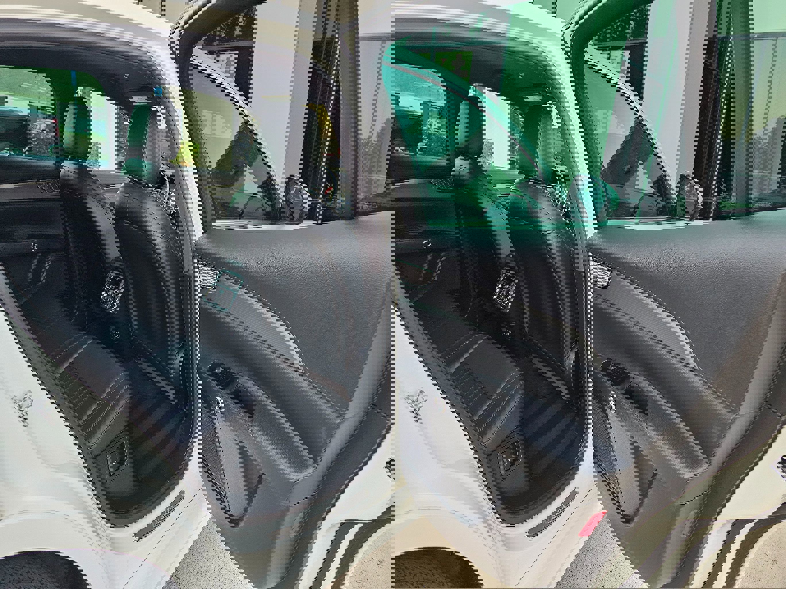 Used 2024 Maserati Grecale GT image 24