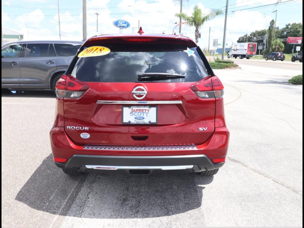 Used 2018 Nissan Rogue SV FWD image 12