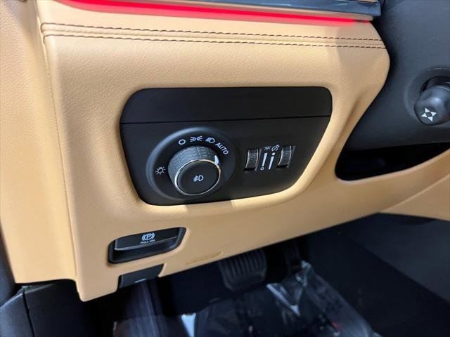 Certified 2024 Jeep Grand Cherokee L Summit image 38