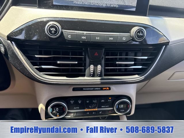 Used 2021 Ford Escape SEL w/ Technology Package AWD/4WD image 25