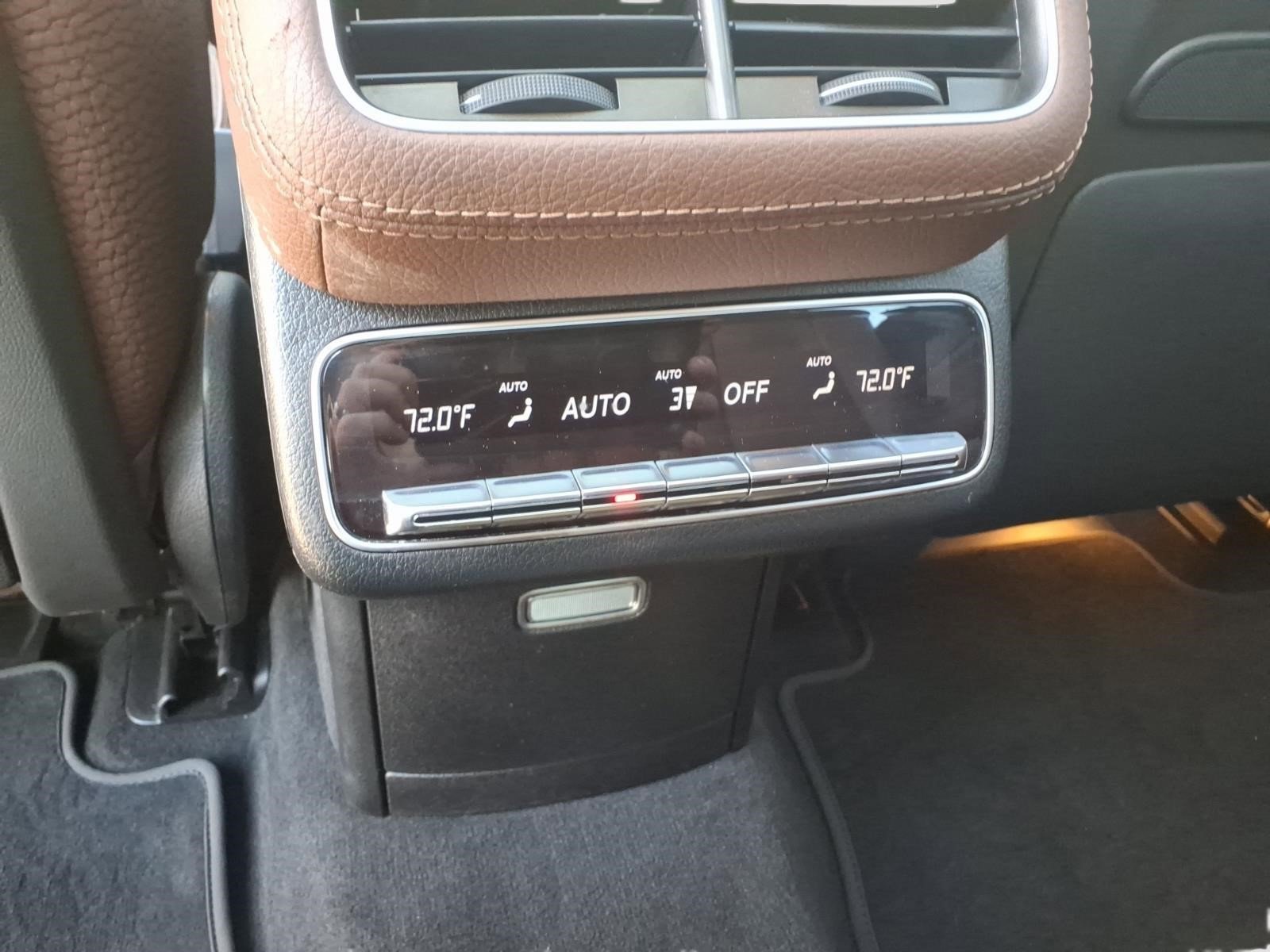 Used 2024 Mercedes-Benz GLS 580 4MATIC image 18