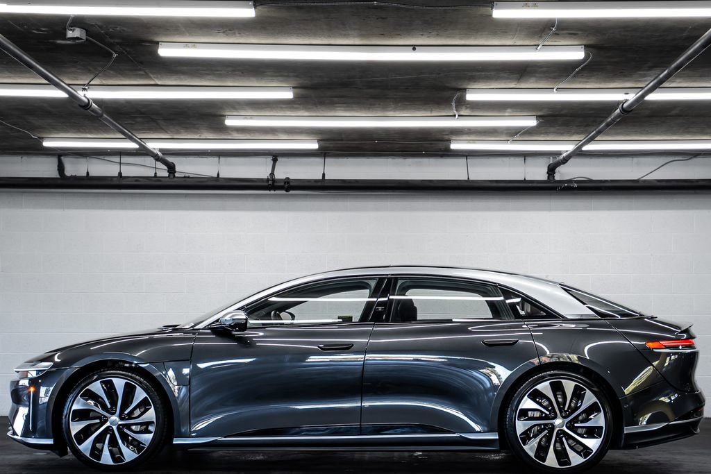 Used 2022 Lucid Air Grand Touring image 2