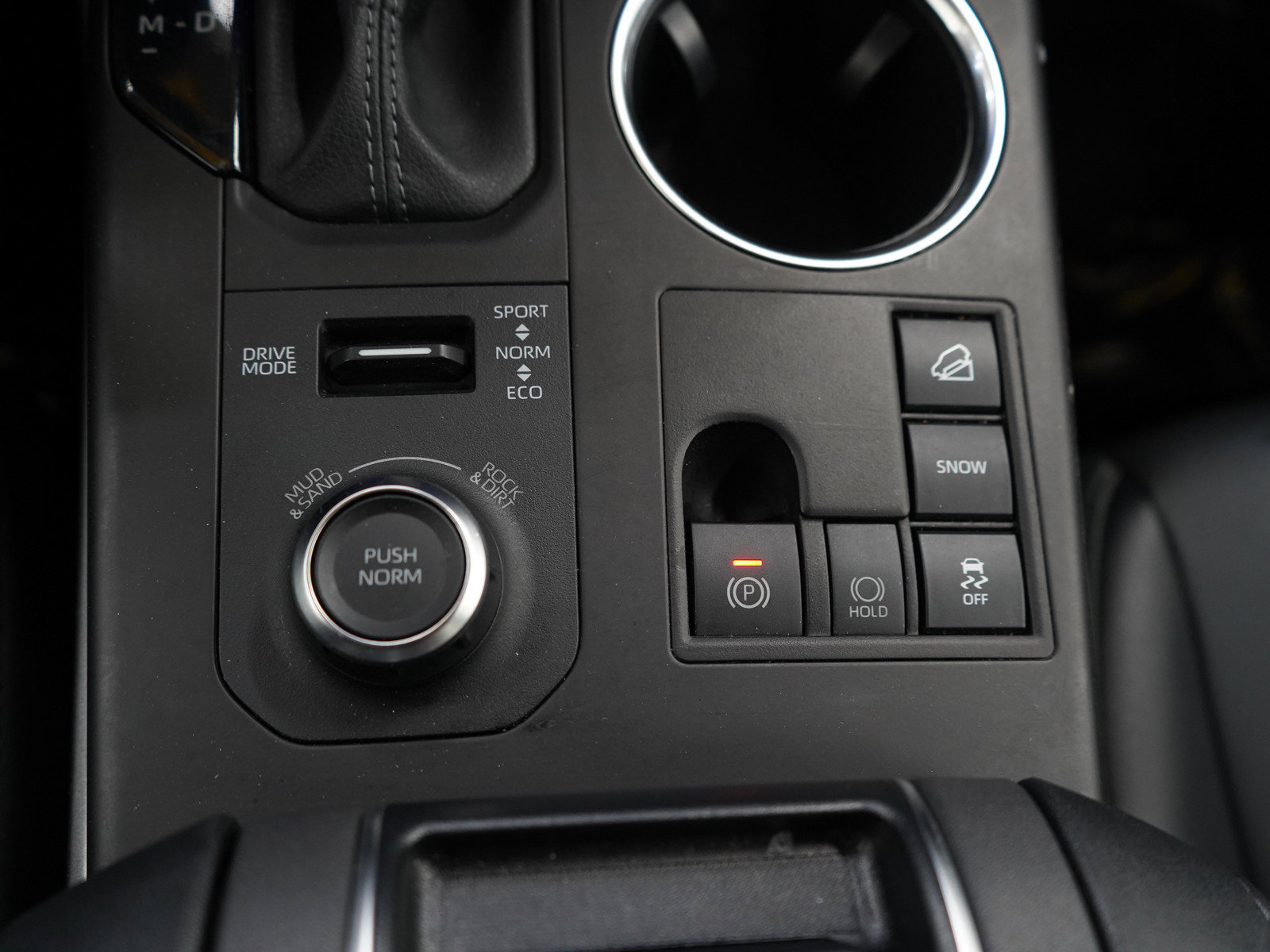 Used 2025 Toyota Highlander XSE AWD/4WD image 27