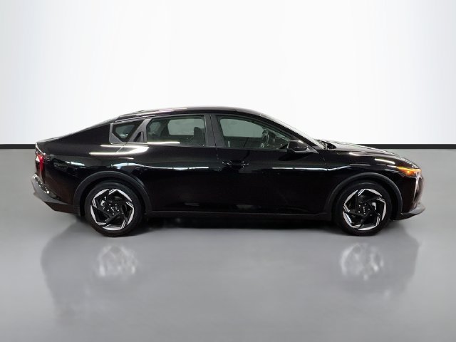 Certified 2025 Kia K4 EX FWD image 8