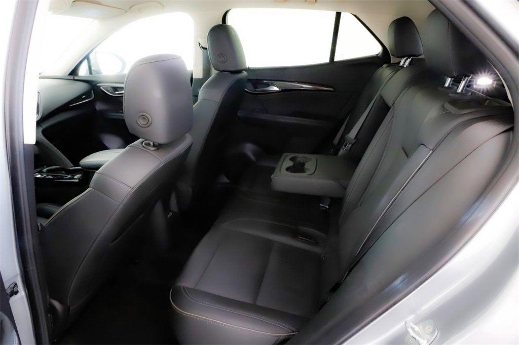Used 2023 Buick Envision Essence image 26