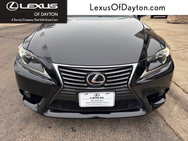 Used 2016 Lexus IS 300 AWD image 8