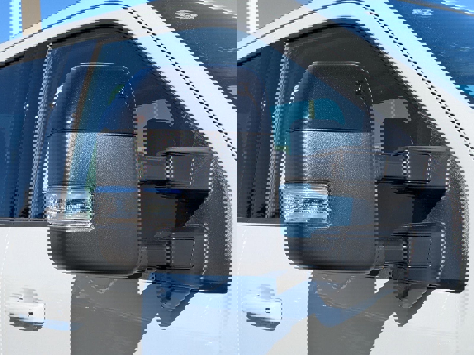 New 2025 Ford F350 Lariat w/ Lariat Ultimate Package image 56