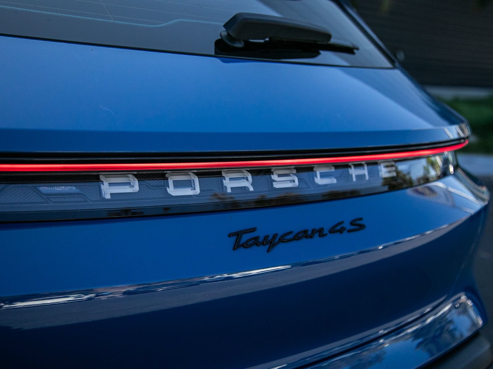 Certified 2023 Porsche Taycan 4S AWD/4WD image 27