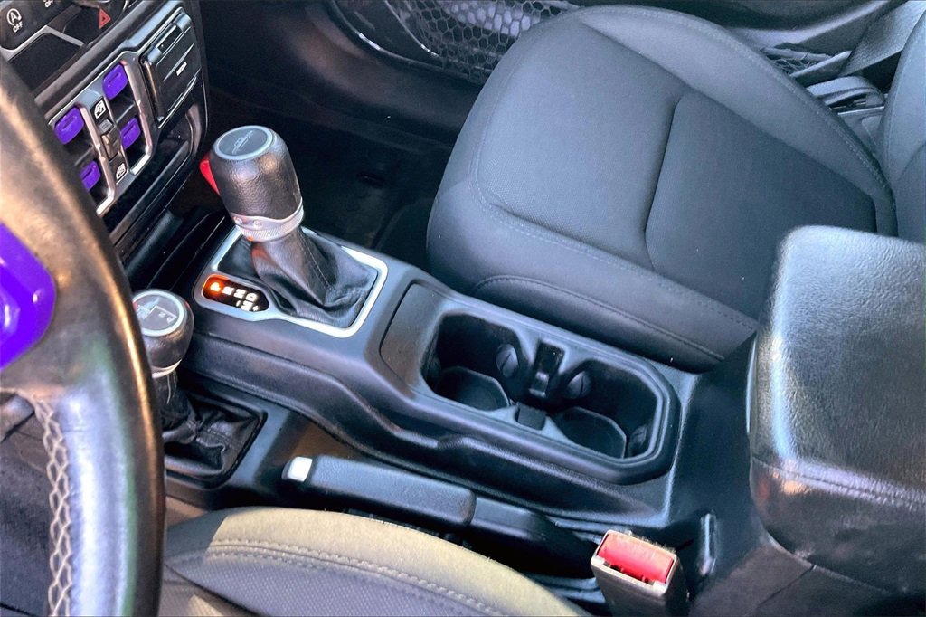 Used 2020 Jeep Gladiator Sport w/ Quick Order Package 24S image 17