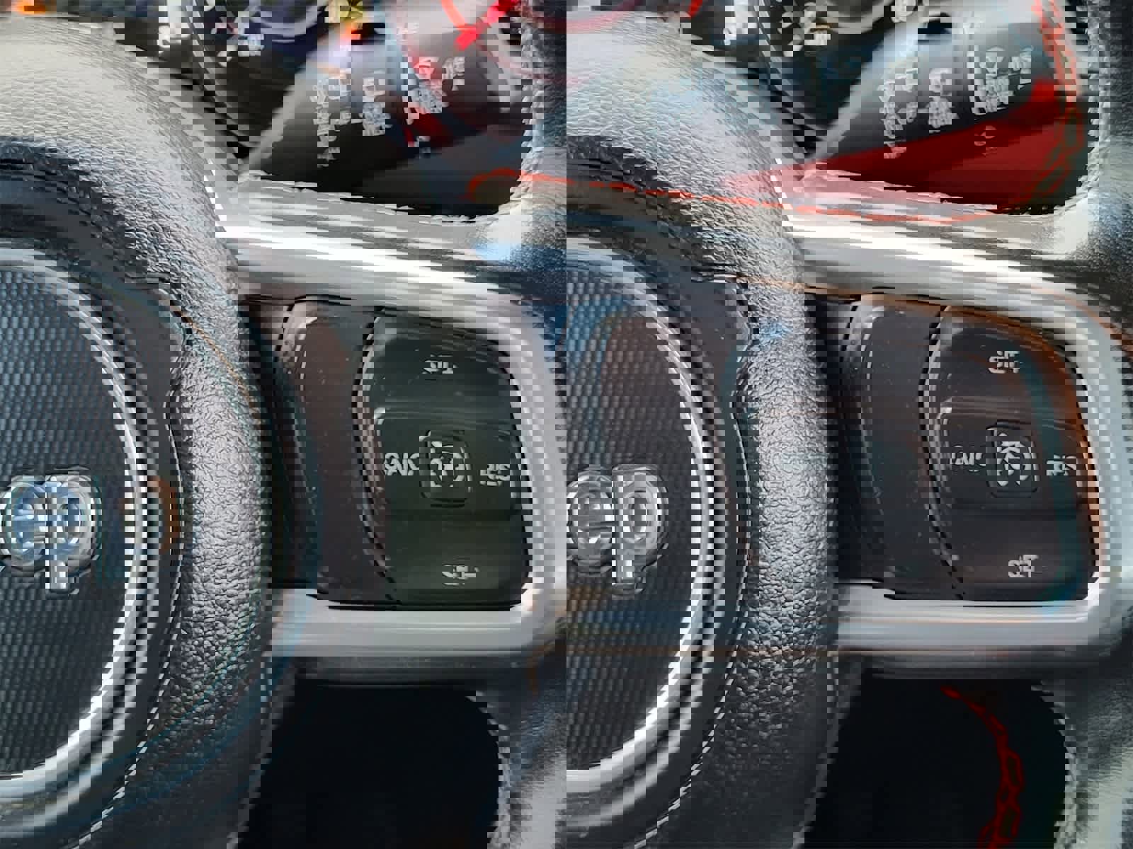 Used 2022 Jeep Wrangler Unlimited Rubicon w/ Xtreme Recon 35" Tire Package image 26