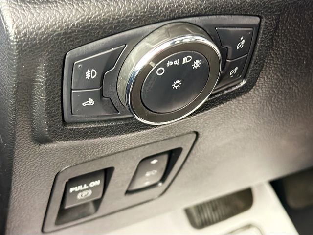 Used 2019 Ford F150 Lariat w/ Equipment Group 502A Luxury image 10