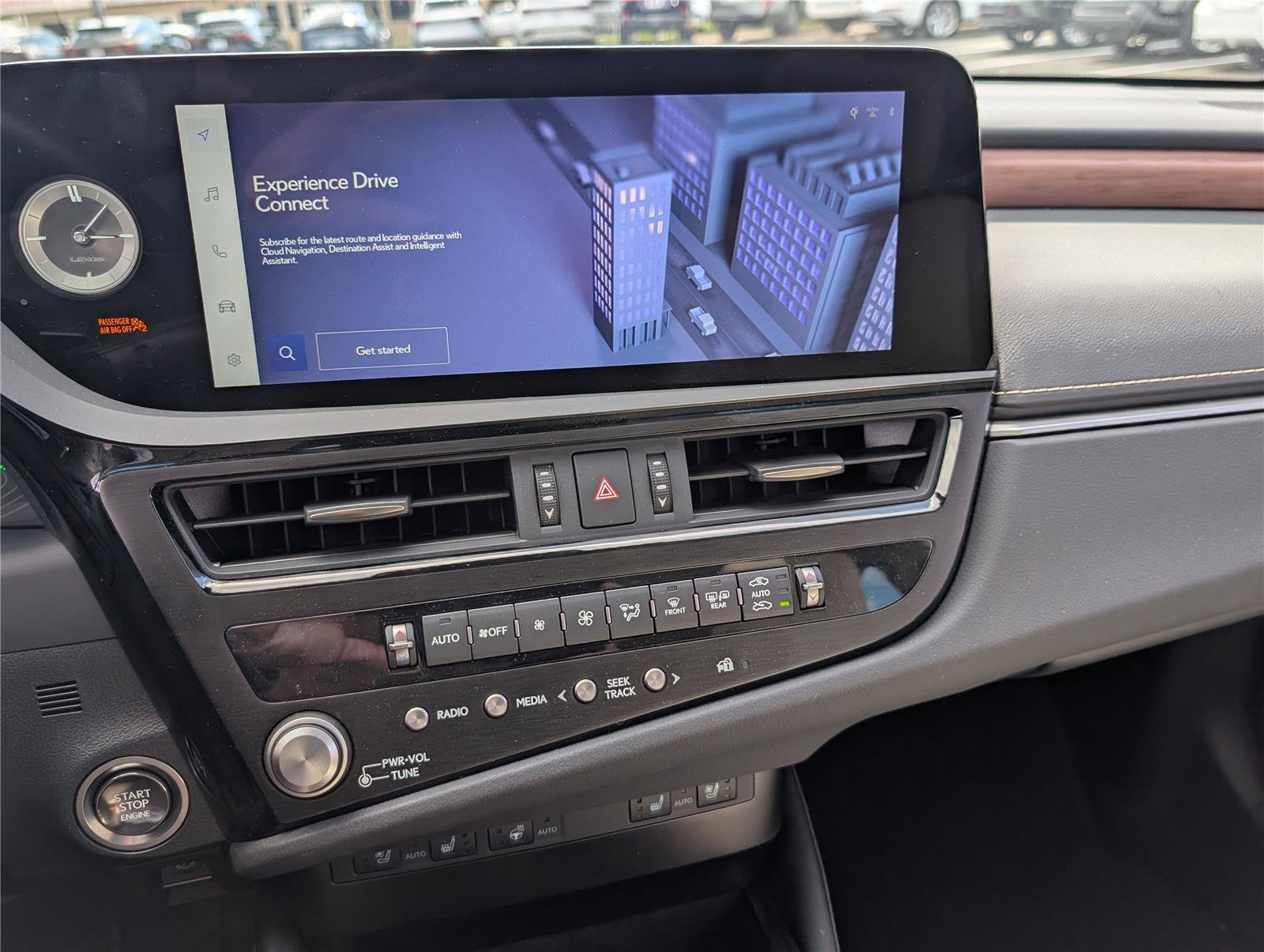 Used 2025 Lexus ES 350 w/ Premium Package image 29