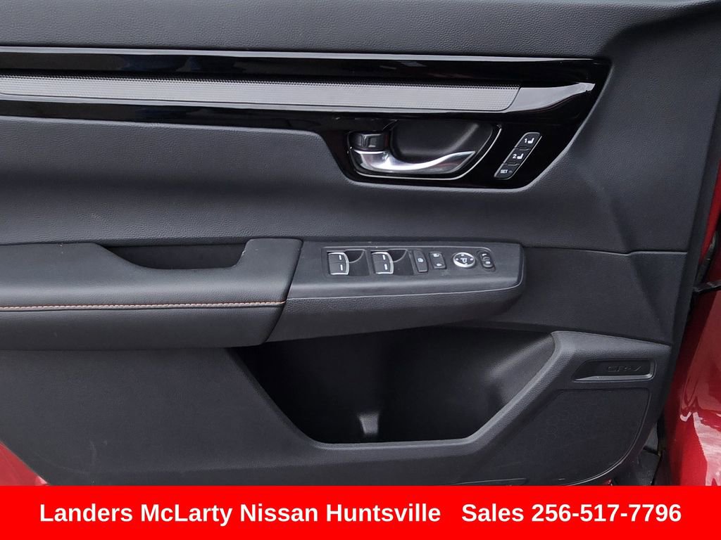 Used 2025 Honda CR-V Sport Touring image 22