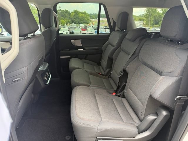 Used 2025 Ford Expedition Max Active RWD image 19