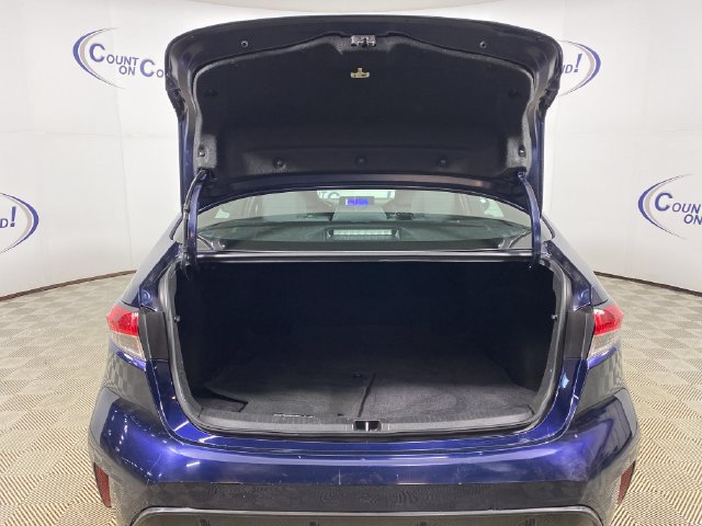 Used 2024 Toyota Corolla SE FWD image 6