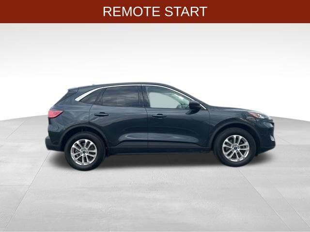 Used 2022 Ford Escape SE w/ Cold Weather Package image 8